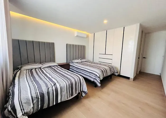 Apartamento Elegante con vista al mar y malecón by G P S rentas Mazatlán